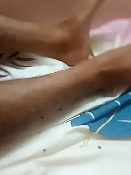 Snapshot of Vignesh3246 chatting on 12/20/24, 03:53 Vignesh3246 online show from 12/20/24, 03:53