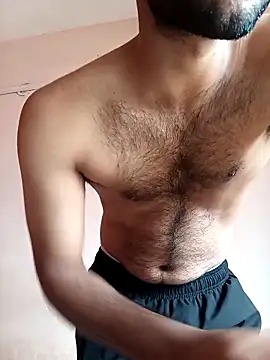 Vignesh3246 online show from 02/08/26, 04:27