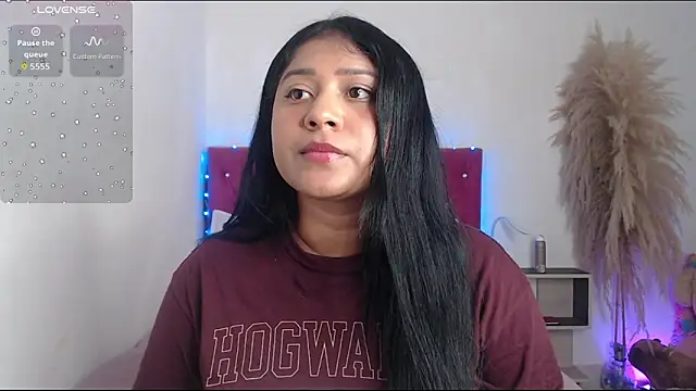 Snapshot of alinakiss chatting on 11/08/25, 05:40 alinakiss online show from 11/08/25, 05:40