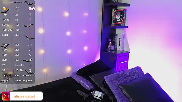 Alisson Wynter online show from 12/20/25, 03:46