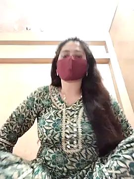 Magical Girl- online show from 03/03/25, 05:53