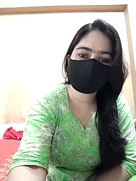 Magical Girl- online show from 12/23/25, 04:21