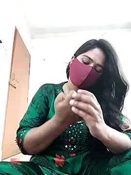 Magical Girl- online show from 04/23/26, 05:08