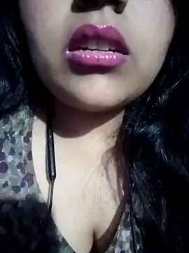 Snapshot of Love-Veronica chatting on 02/07/26, 06:11 Love-Veronica online show from 02/07/26, 06:11