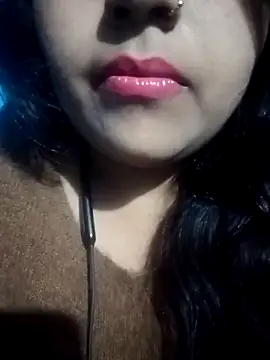 Snapshot of Love-Veronica chatting on 02/09/26, 06:23 Love-Veronica online show from 02/09/26, 06:23