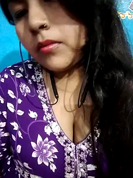 Snapshot of Love-Veronica chatting on 02/28/26, 11:44 Love-Veronica online show from 02/28/26, 11:44