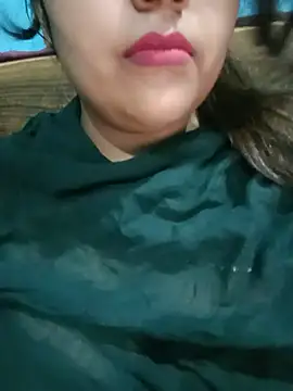 Love-Veronica online show from 07/16/26, 01:28