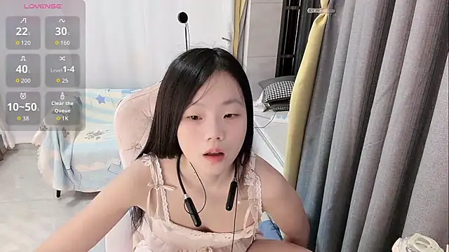 Lena-yyds online show from 11/05/25, 05:24