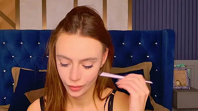 RebeccaMartons online show from 01/26/25, 03:06