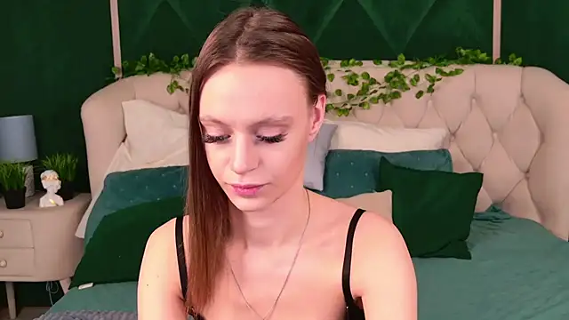 RebeccaMartons online show from 03/17/25, 03:14