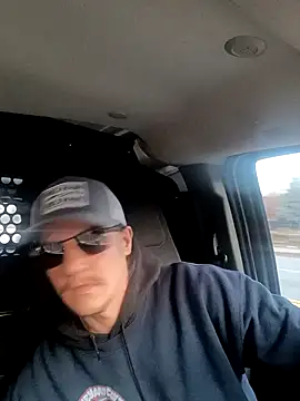 ChuckyyDee online show from 12/18/24, 12:18