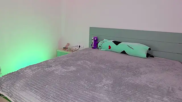 Lust One  online show from 04/23/26, 06:32