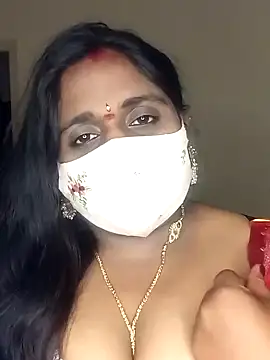 Snapshot of Sexy_Radhikaa chatting on 02/07/25, 03:19 Sexy Radhikaa online show from 02/07/25, 03:19