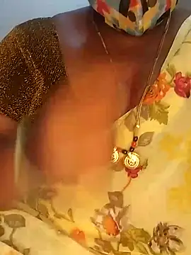 Sexy Radhikaa online show from 11/11/25, 03:06