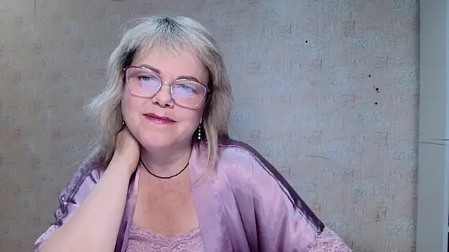 sweetsunset11 online show from 09/27/25, 03:06