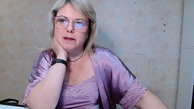 sweetsunset11 online show from 11/11/25, 03:01