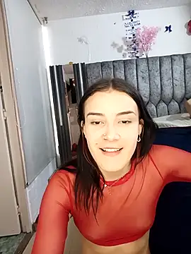 laura arias018 online show from 10/04/25, 01:42