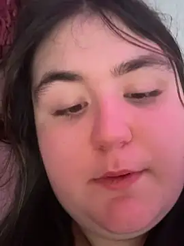 hotiee online show from 02/02/25, 08:24