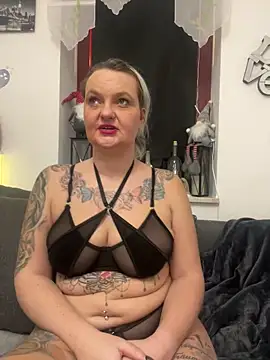 Inked blondi online show from 01/03/25, 04:16