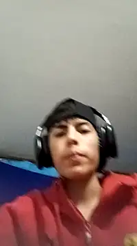 Snapshot of MattiDeLuca chatting on 01/19/25, 06:42 MattiDeLuca online show from 01/19/25, 06:42