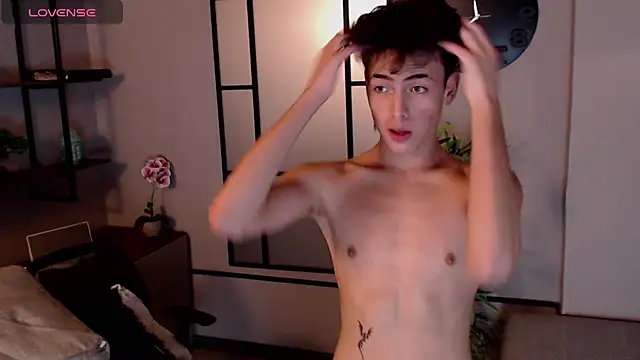 Snapshot of MattiDeLuca chatting on 02/03/25, 05:24 MattiDeLuca online show from 02/03/25, 05:24