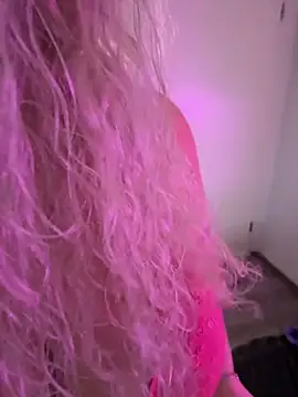 CurvyAnonymousGirl89 online show from 10/02/25, 02:35