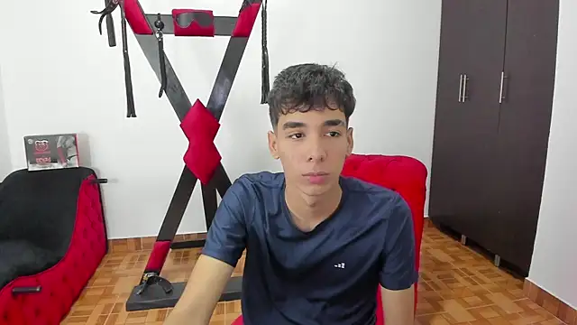 Snapshot of Harry_LatinBoy chatting on 01/06/25, 07:45 Harry LatinBoy online show from 01/06/25, 07:45