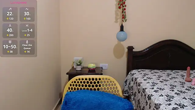 Snapshot of sara_florez1 chatting on 01/10/25, 11:11 sara florez1 online show from 01/10/25, 11:11
