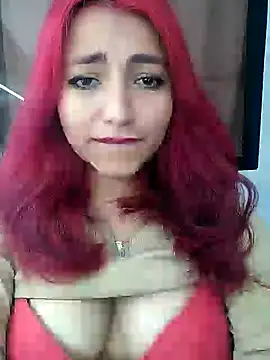 Snapshot of Naomy_veracruz_ chatting on 01/16/25, 02:19 Naomy veracruz online show from 01/16/25, 02:19