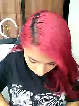 Snapshot of Naomy_veracruz_ chatting on 01/22/25, 01:32 Naomy veracruz online show from 01/22/25, 01:32