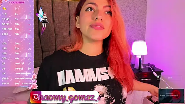 Snapshot of Naomy_veracruz_ chatting on 10/20/25, 12:27 Naomy veracruz online show from 10/20/25, 12:27