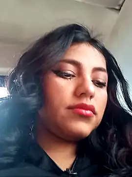 Snapshot of Naomy_veracruz_ chatting on 11/02/25, 12:18 Naomy veracruz online show from 11/02/25, 12:18