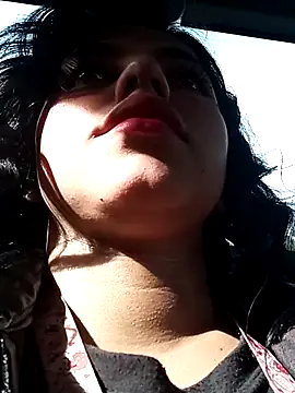 Snapshot of Naomy_veracruz_ chatting on 11/04/25, 12:48 Naomy veracruz online show from 11/04/25, 12:48