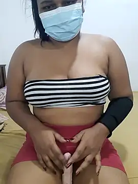 Snapshot of Masha_123 chatting on 02/20/26, 07:10 Masha 123 online show from 02/20/26, 07:10