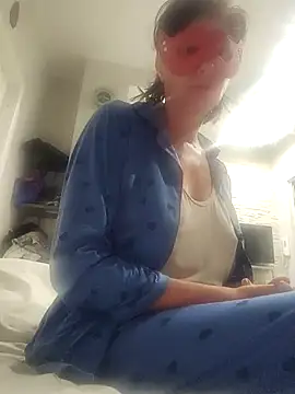 Vagabondainnamorata online show from 09/29/25, 05:01