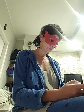 Vagabondainnamorata online show from 10/27/25, 04:16