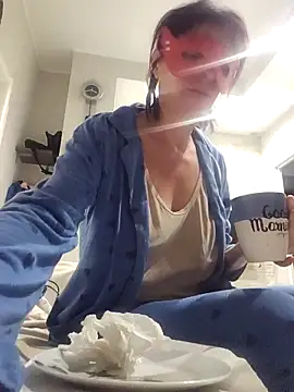 Vagabondainnamorata online show from 11/11/25, 04:56