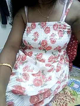 Malini queen online show from 12/17/24, 07:59