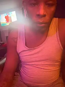 Snapshot of Bignc chatting on 11/16/25, 10:37 Bignc online show from 11/16/25, 10:37