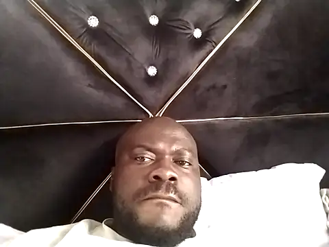 Suckmehar online show from 02/13/25, 08:38