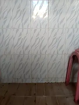 surabhi09 online show from 11/17/25, 01:55