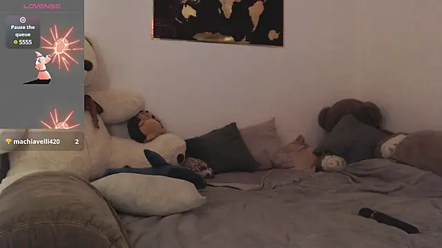 juicy mystery online show from 02/27/25, 08:53