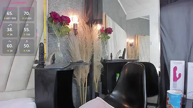 Madison-Diaz online show from 09/26/25, 01:37