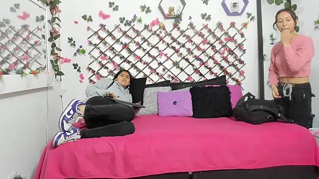 abby eemily online show from 02/18/25, 11:33