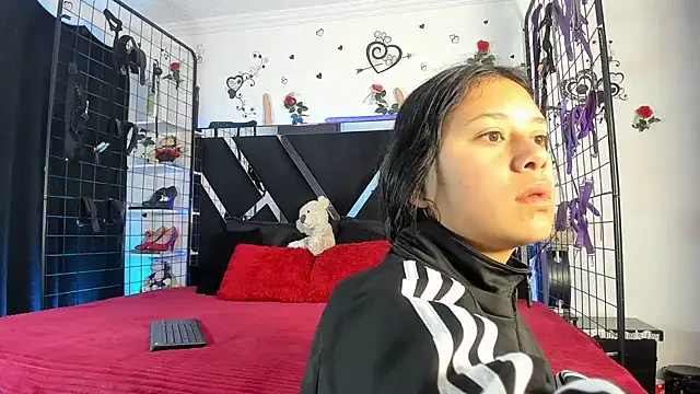 abby eemily online show from 11/17/25, 12:11