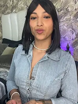 LollaByer online show from 02/26/25, 09:05