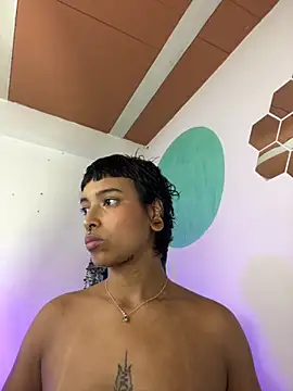 LollaByer online show from 09/27/25, 10:48