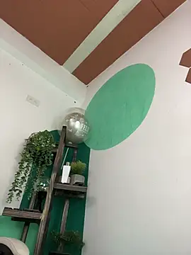 LollaByer online show from 03/20/26, 09:30