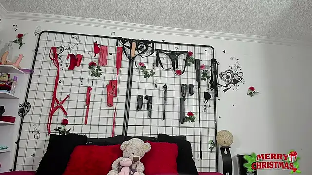 thedream girls online show from 12/19/25, 12:01