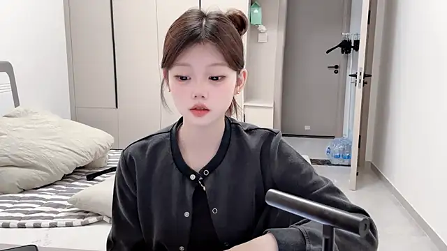 yangyang-1115 online show from 09/12/25, 05:07